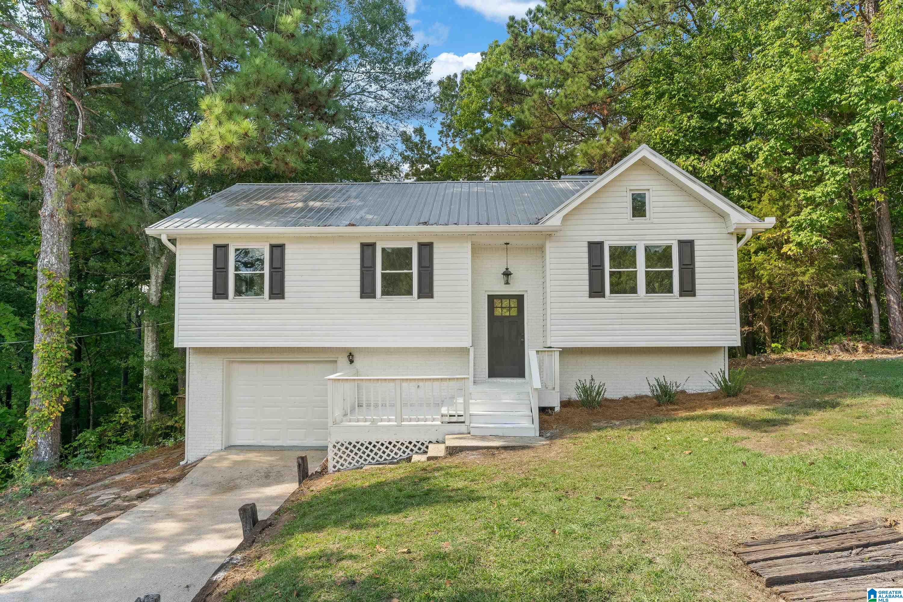 Annie Lee Rd, Trussville, AL 35173