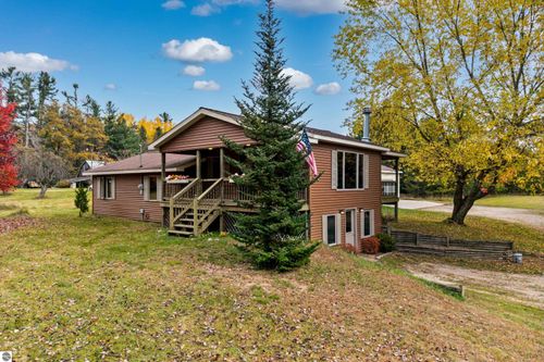 1445 S Poor Farm Road, Harrisville, MI, 48740 | Card Image