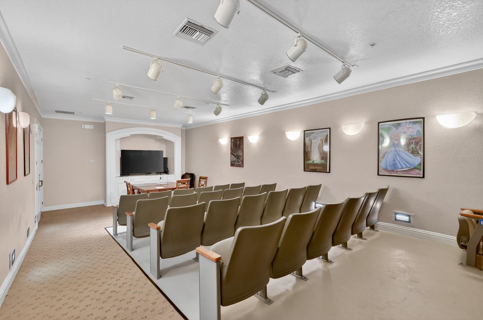 Residential in ALTAMONTE SPRINGS 4