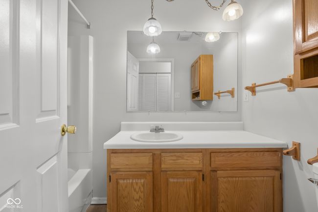 2770 Two Worlds Dr, Condo with 2 bedrooms, 2 bathrooms and null parking in Columbus IN | Image 35