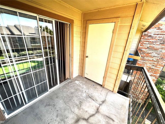 APT-2325 - 12484 Abrams Rd, Condo with 2 bedrooms, 2 bathrooms and null parking in Dallas TX | Image 11