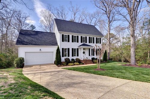 3611 Splitwood Rd, Toano, VA, 23168-9624 | Card Image