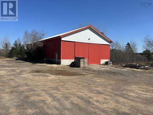 304 Belmont Road, Belmont, NS, B0M1C0 | Card Image