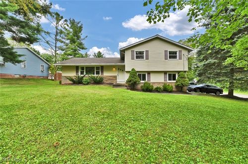 11288 Drake Rd, North Royalton, OH, 44133-5406 | Card Image
