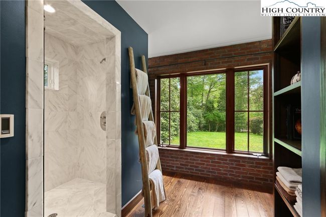 314 Mockingbird Ln, House other with 5 bedrooms, 5 bathrooms and null parking in Blowing Rock NC | Image 22