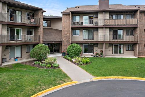 unit-318-3440 Golfview Dr, Eagan, MN, 55123-1292 | Card Image