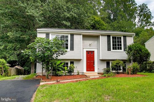 5377 Laura Belle Ln, FAIRFAX, VA, 22032-3228 | Card Image