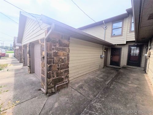 apt-e-8 W 40th St, Sand Springs, OK, 74063-2718 | Card Image