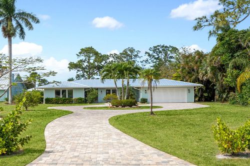 854 Nw Spruce Ridge Dr, Stuart, FL, 34994-9537 | Card Image