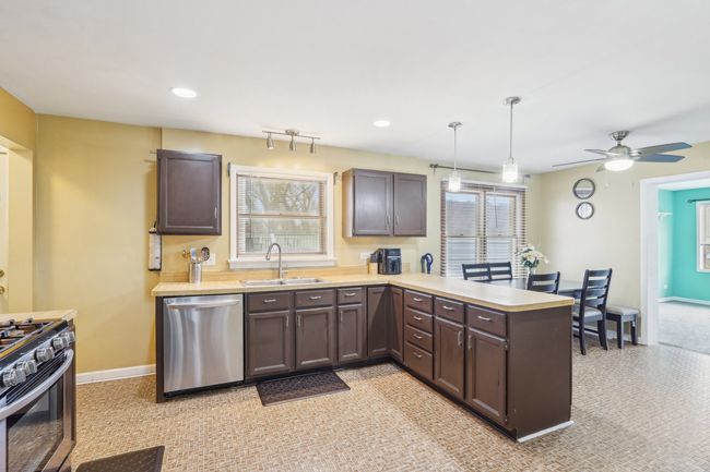 5800 Prospect Ave, House other with 3 bedrooms, 2 bathrooms and 2 parking in Berkeley IL | Image 12