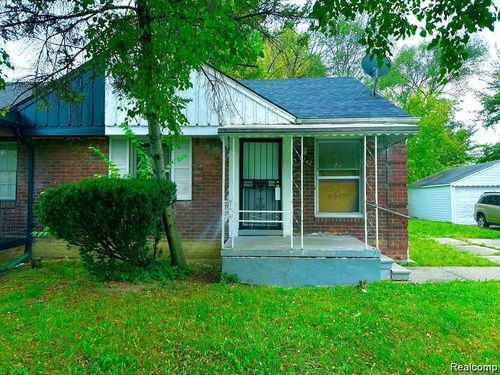 19242 Moross Rd, Detroit, MI, 48224-1077 | Card Image