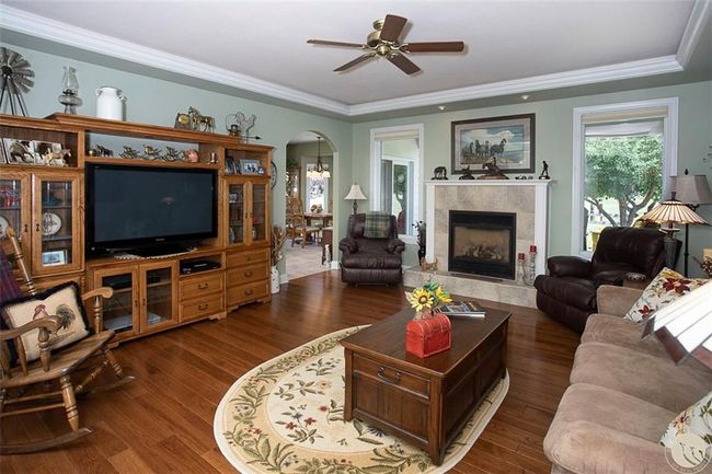 Family Room with Trayed Ceilings | Image 9