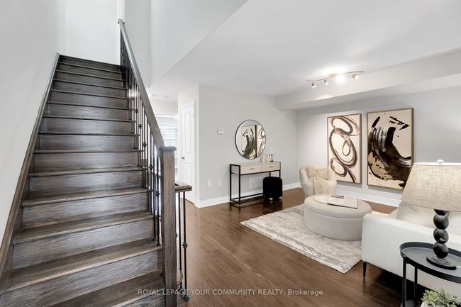 15 Hiawatha Crt, House attached with 3 bedrooms, 4 bathrooms and 1 parking in Vaughan ON | Image 20