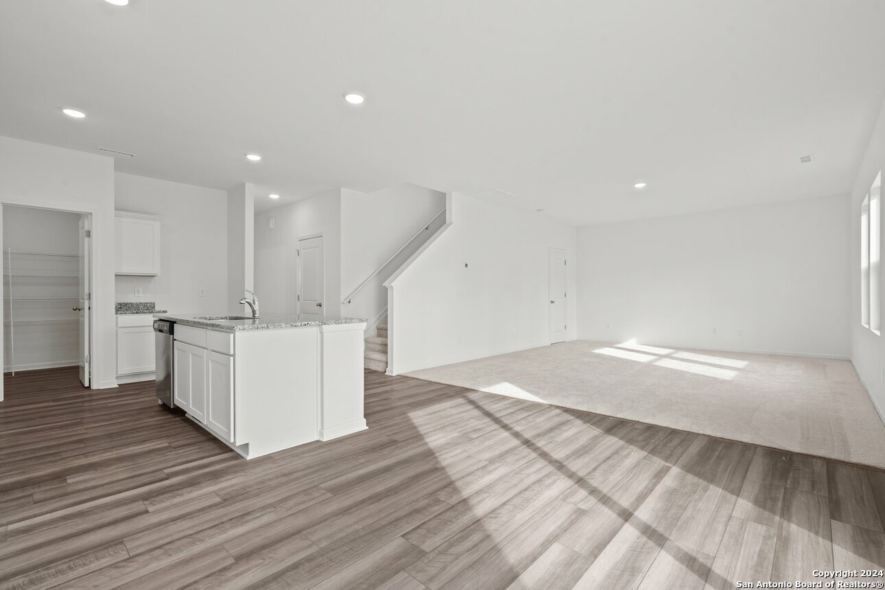 Residential in Seguin 5
