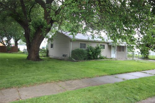 21325 Marie Ave, Warren, MI, 48089-4937 | Card Image