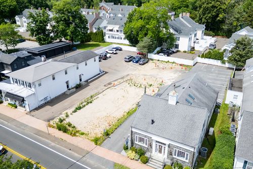 885 Boston Post Rd, Madison, CT, 06443-3155 | Card Image