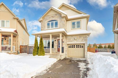 25 Mantz Cres, Whitby, ON, L1R0L3 | Card Image