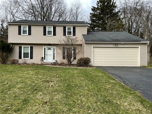 23 Blackwatch Trl, Fairport, NY, 14450-3707 | Card Image