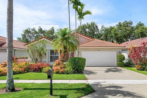 9763 Harbour Lake Cir, Boynton Beach, FL, 33437-3816 | Card Image