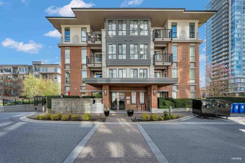 111-1135 Windsor Mews, Coquitlam, BC, V3B0L2 | Card Image
