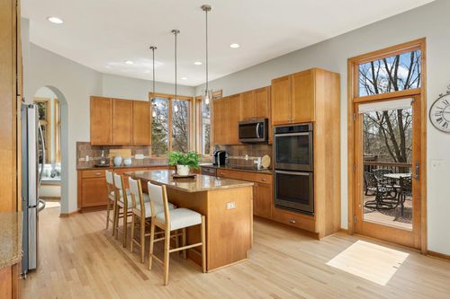 19097 Inndale Dr, Lakeville, MN, 55044-4413 | Card Image