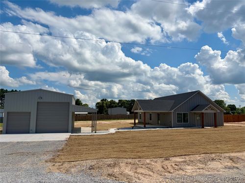 11913 Sandy Acres Trl, Kingston, OK, 73439-6519 | Card Image