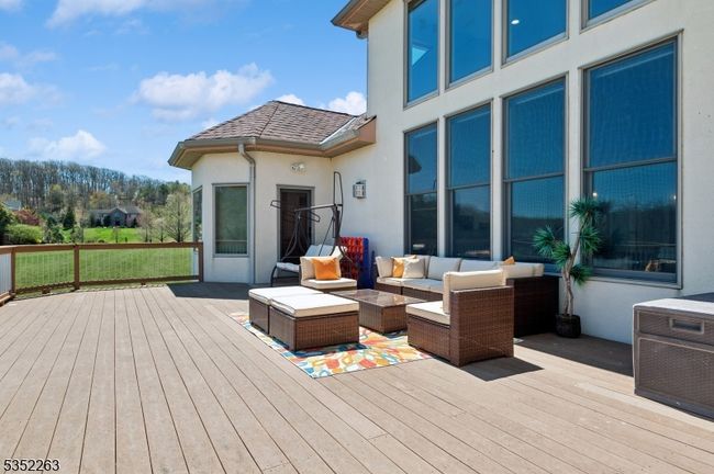 5 Holdman Pl, House other with 6 bedrooms, 5 bathrooms and null parking in Millstone Twp NJ | Image 39