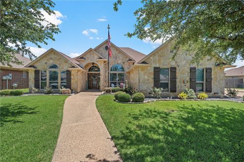 306 Silver Spur, McGregor, TX, 76657 | Card Image