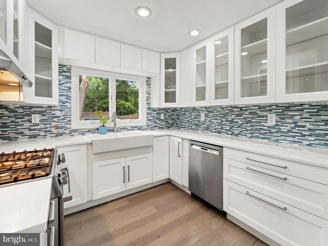 84 S Valley Rd, House other with 3 bedrooms, 2 bathrooms and null parking in Lincoln Park NJ | Image 11