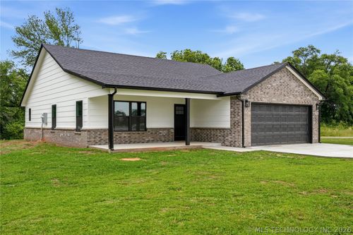 1003 5th Ave, Warner, OK, 74469-6900 | Card Image