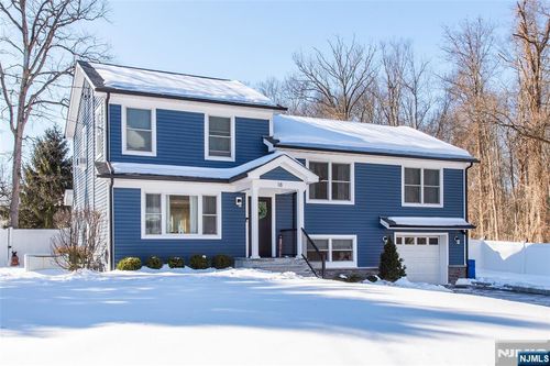 18 Rathbun Rd, Towaco, NJ, 07082-1207 | Card Image