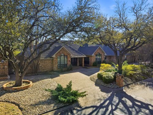 1005 Hemphill Dr, Cleburne, TX, 76033-6642 | Card Image