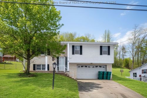 54 Oakmont Dr, Poca, WV, 25159-9637 | Card Image