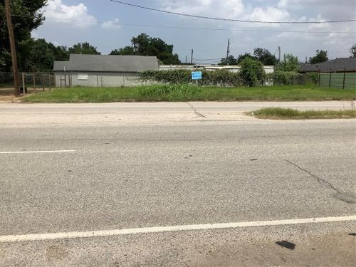 3625 Lockwood Dr, Houston, TX, 77026 | Card Image