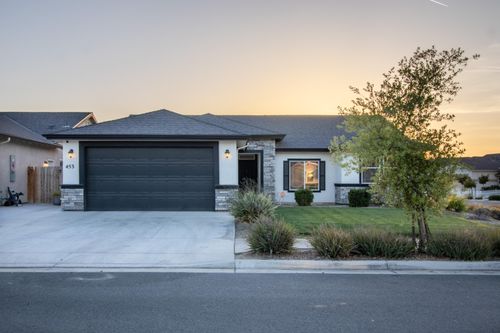 453 S Belmont Street, Porterville, CA, 93257 | Card Image