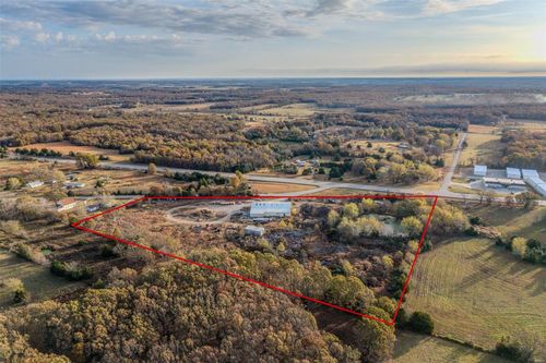 30841 Old Highway 5, Lebanon, MO, 65536-8347 | Card Image