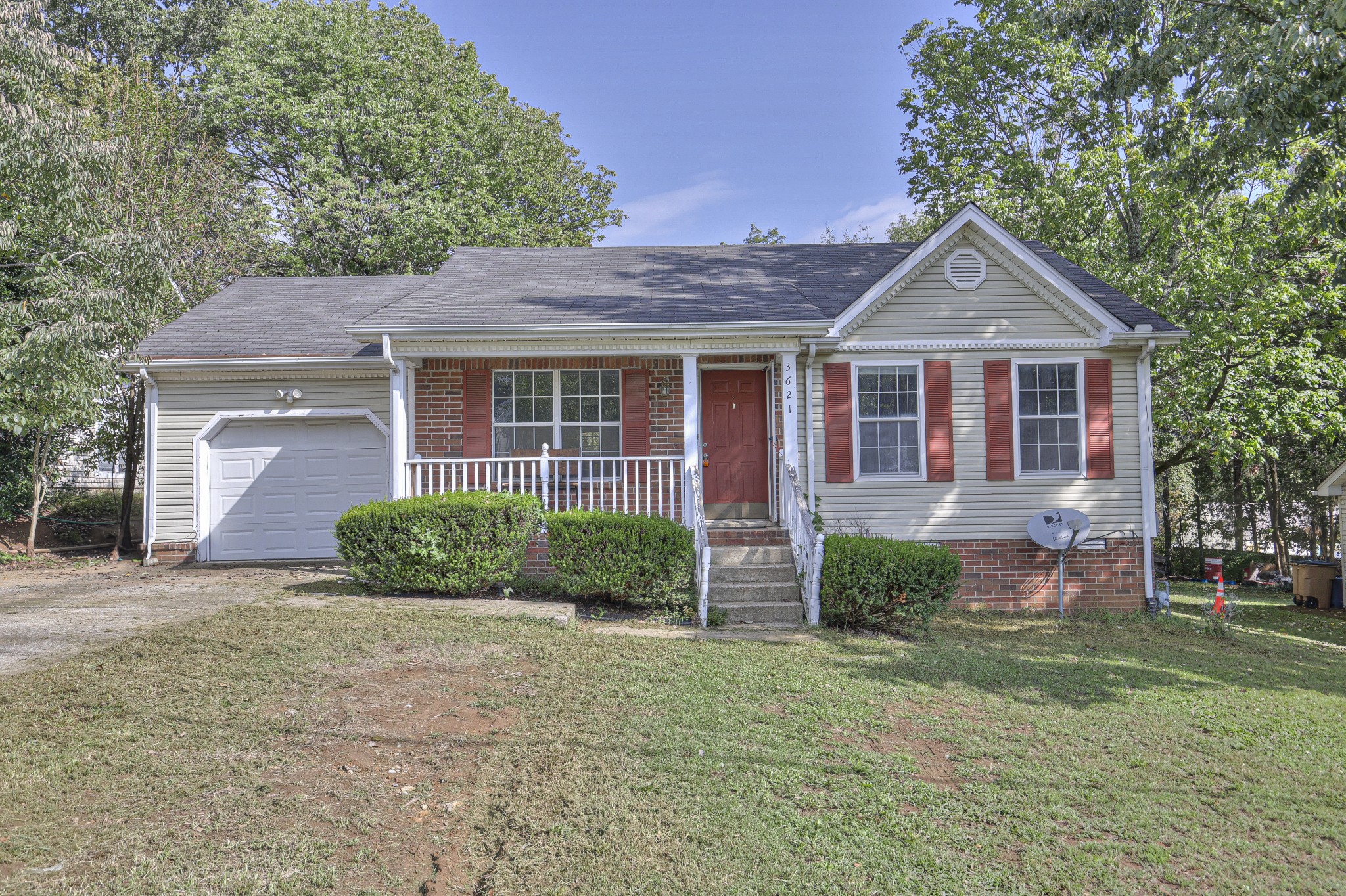 Lake Towne Dr, Antioch, TN 37013