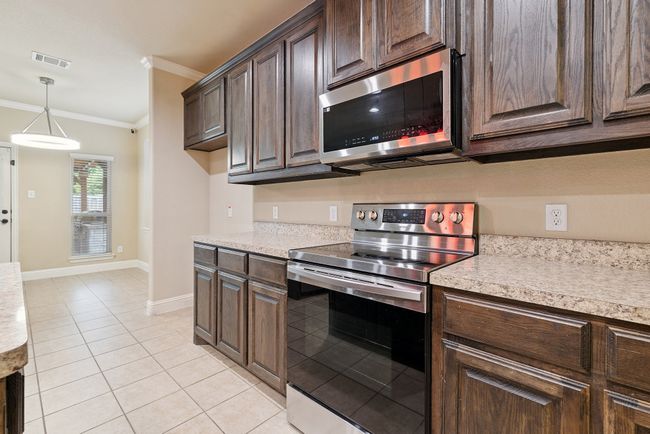 5105 Agave Way, House other with 3 bedrooms, 3 bathrooms and null parking in Fort Worth TX | Image 6