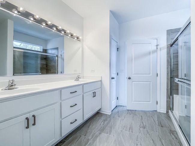 Primary Bedroom Bath | Image 7