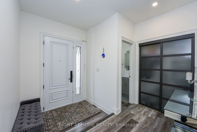 41 Darren Rd, House other with 6 bedrooms, 4 bathrooms and 4 parking in Brampton ON | Image 4