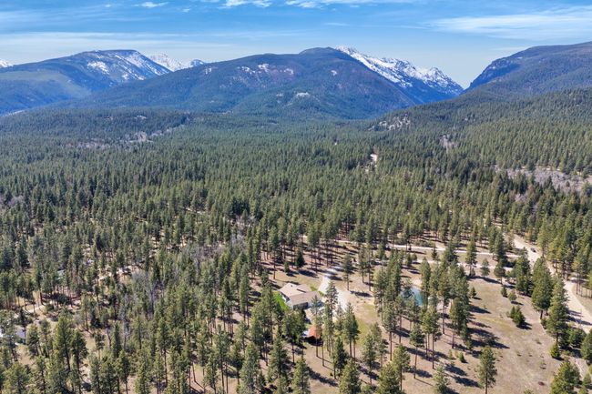 887 Bear Creek Trl, House other with 3 bedrooms, 2 bathrooms and null parking in Victor MT | Image 73