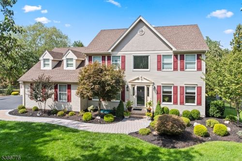 10 Powelson Dr, Hillsborough, NJ, 08844-2234 | Card Image