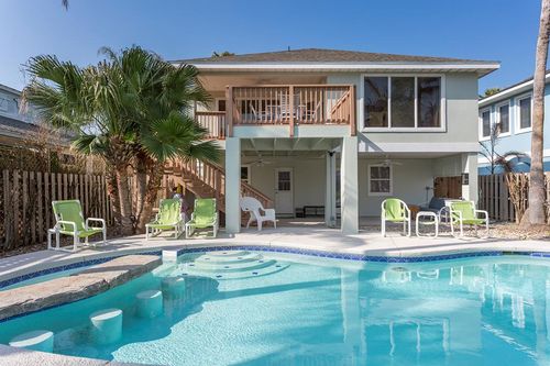 221 W Oleander St., South Padre Island, TX, 78597 | Card Image