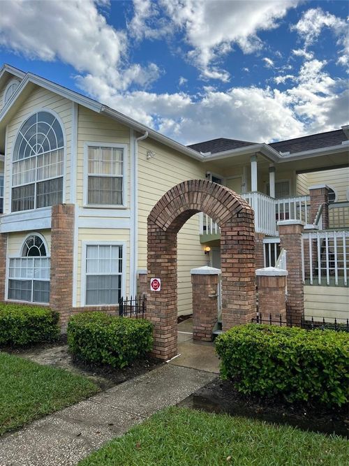 apt-111-5014 Laguna Bay Cir, KISSIMMEE, FL, 34746-5422 | Card Image