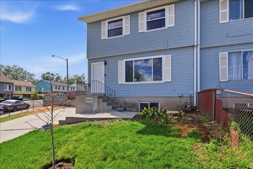 9169 W Copper Cove Cir, Magna, UT, 84044-1672 | Card Image