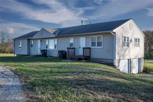 215 Turner Road, Belton, MO, 64012 | Card Image