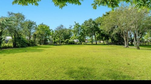 908 Chestnut St, La Marque, TX, 77568-4314 | Card Image