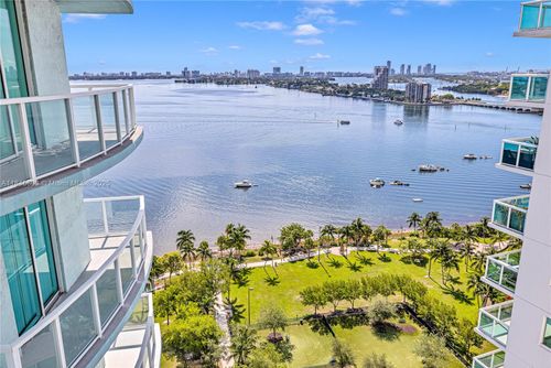 apt-2003-1900 N Bayshore Dr, Miami, FL, 33132-3010 | Card Image