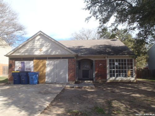 325 Sunrose Ln, Cibolo, TX, 78108-3157 | Card Image