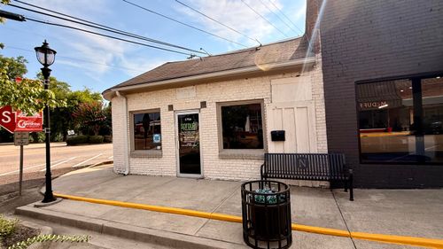 a-175a Young Ave, Nettleton, MS, 38858-6008 | Card Image